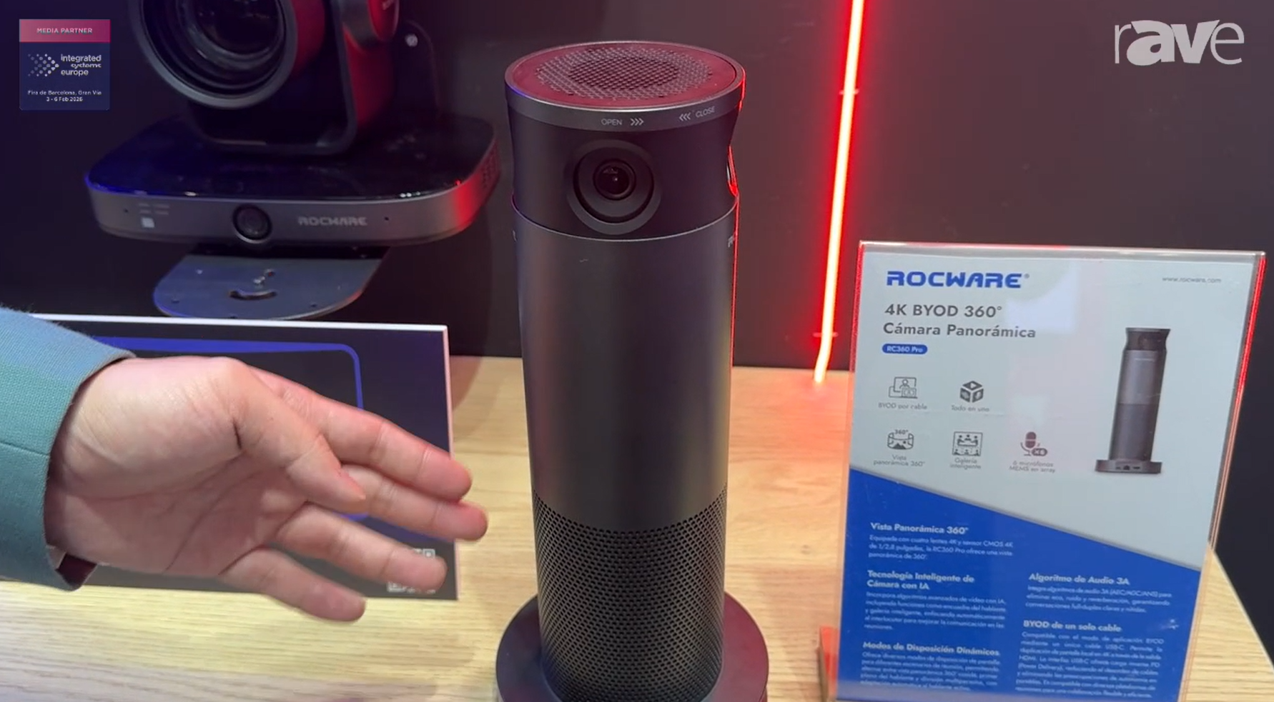 Charger la vidéo : AI Tracking | 4K Video | BYOD | Enterprise UC